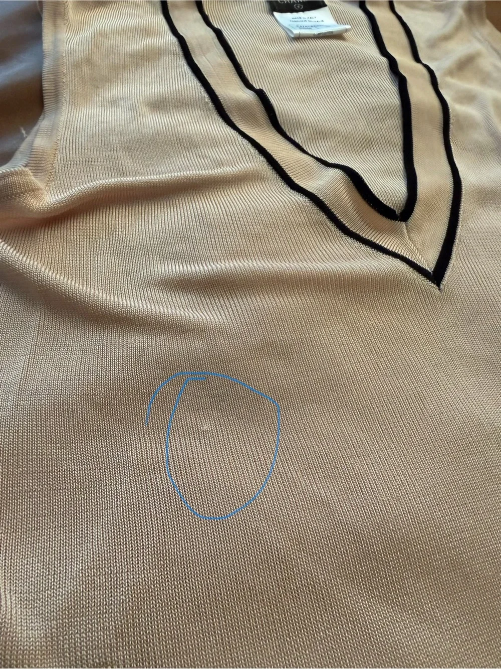 CHANEL Cream Sleeveless V-Neck Knit Tank with Black Trim viscose FR 38